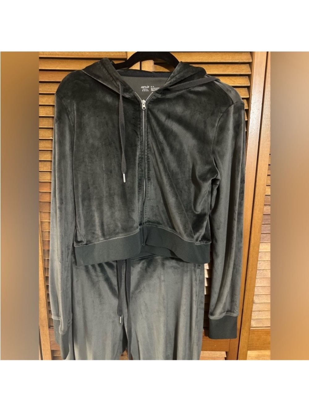 Aerie Velour Tracksuit Set - Jacket, Crop Top, & Pants